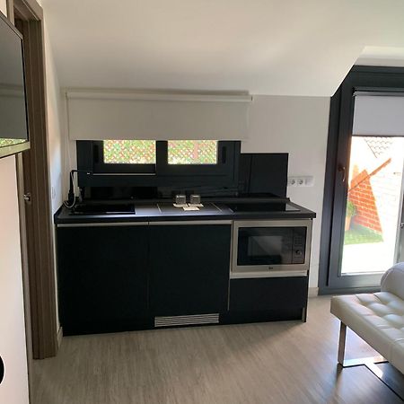 Hostal El Rocio Паракуэльос-де-Харама Экстерьер фото